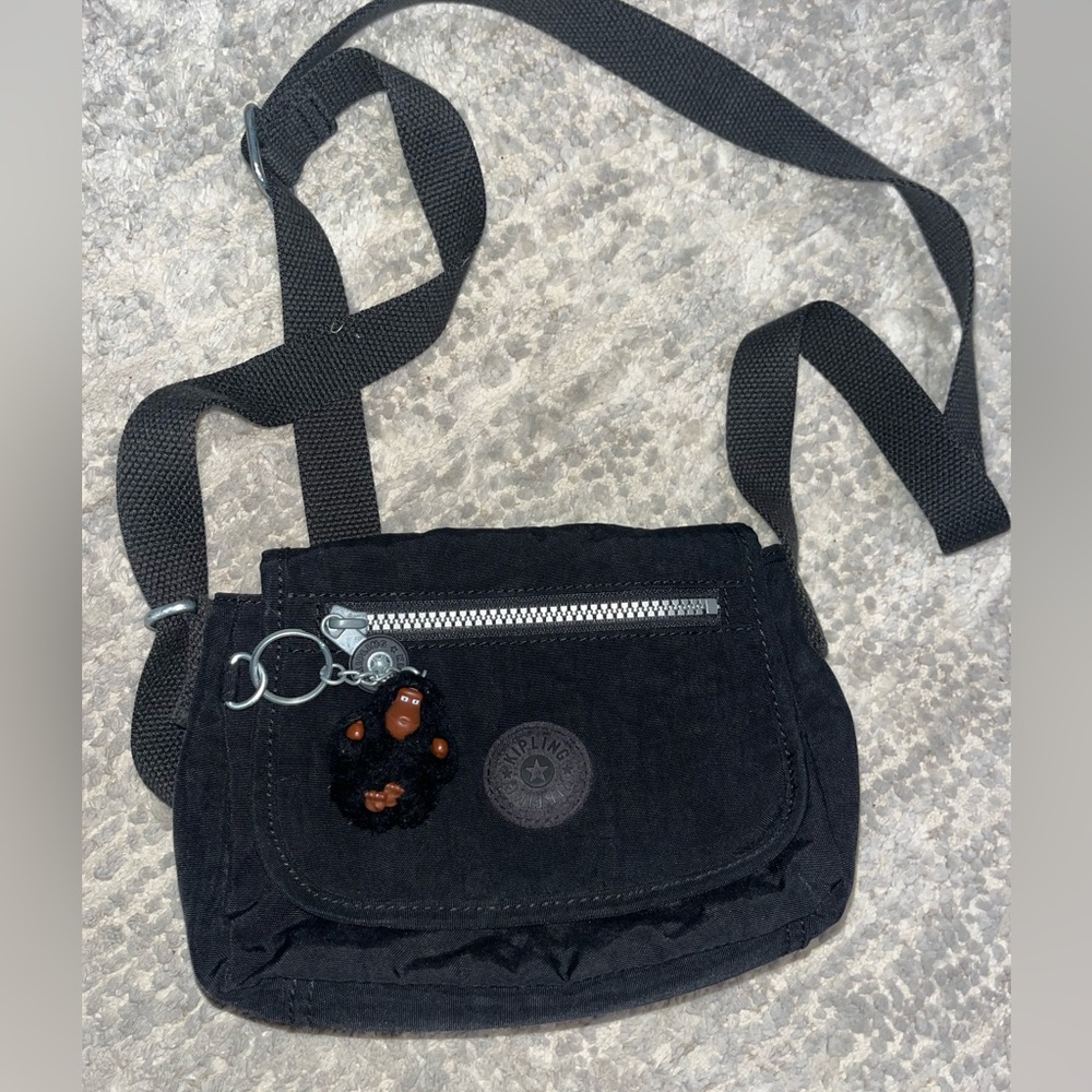 KIPLING like new Black Crossbody Bag with Keychain